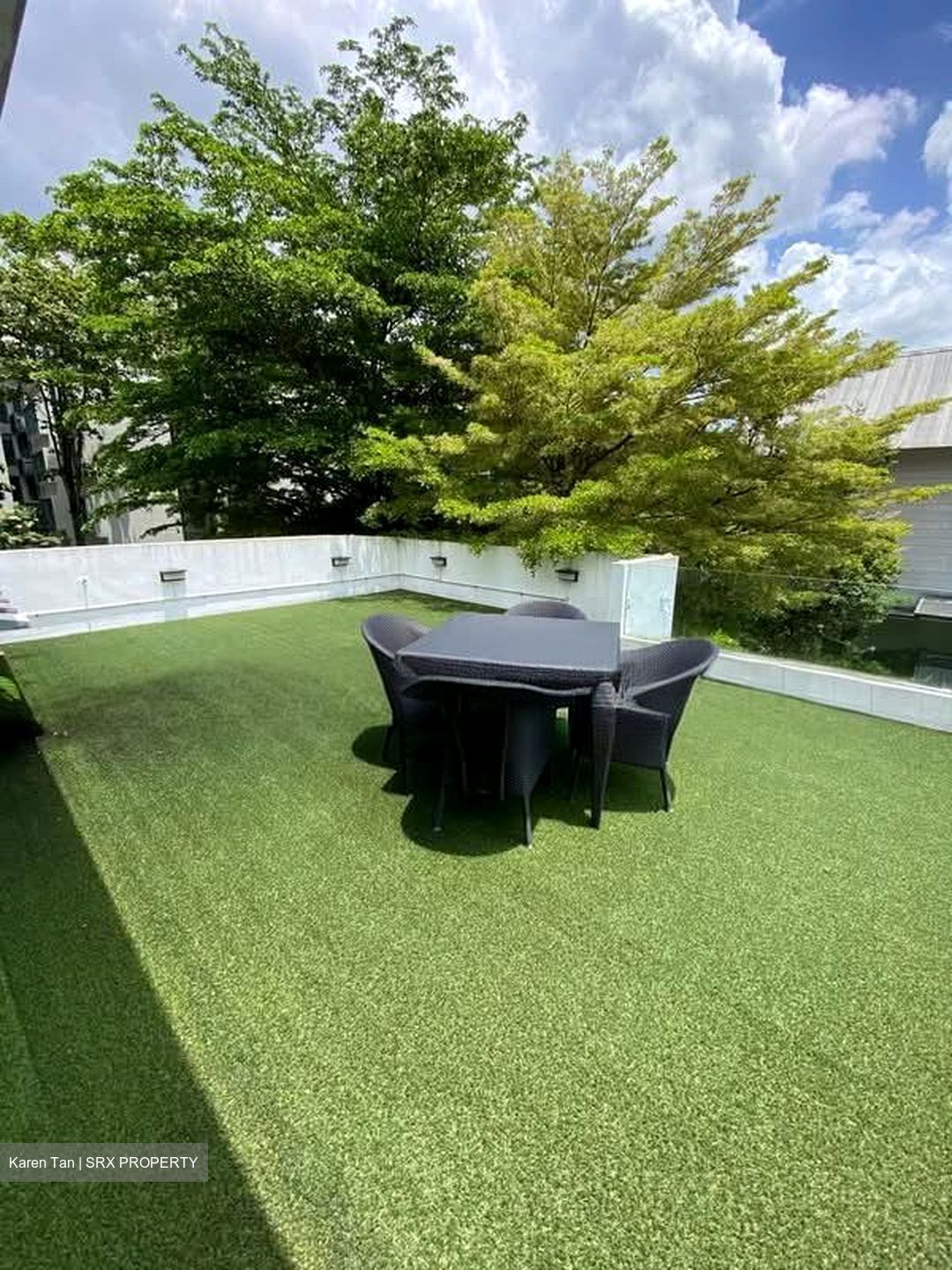 Duchess Avenue (D10), Semi-Detached #537519371